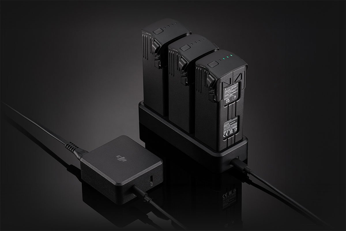 DJI-100W-USB-C-Power-Adapter-3